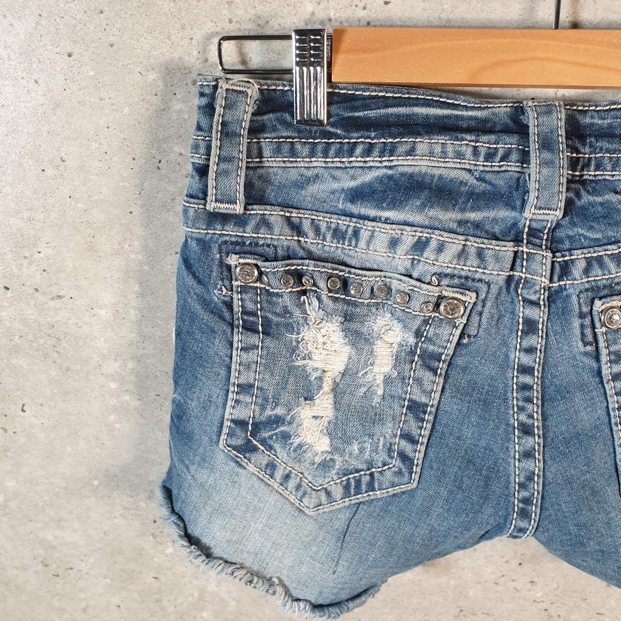 Vintage Miss Me Baggy Y2K Hip Hop Jeans Shorts Jorts Womens W27 Blue Denim Low Rise