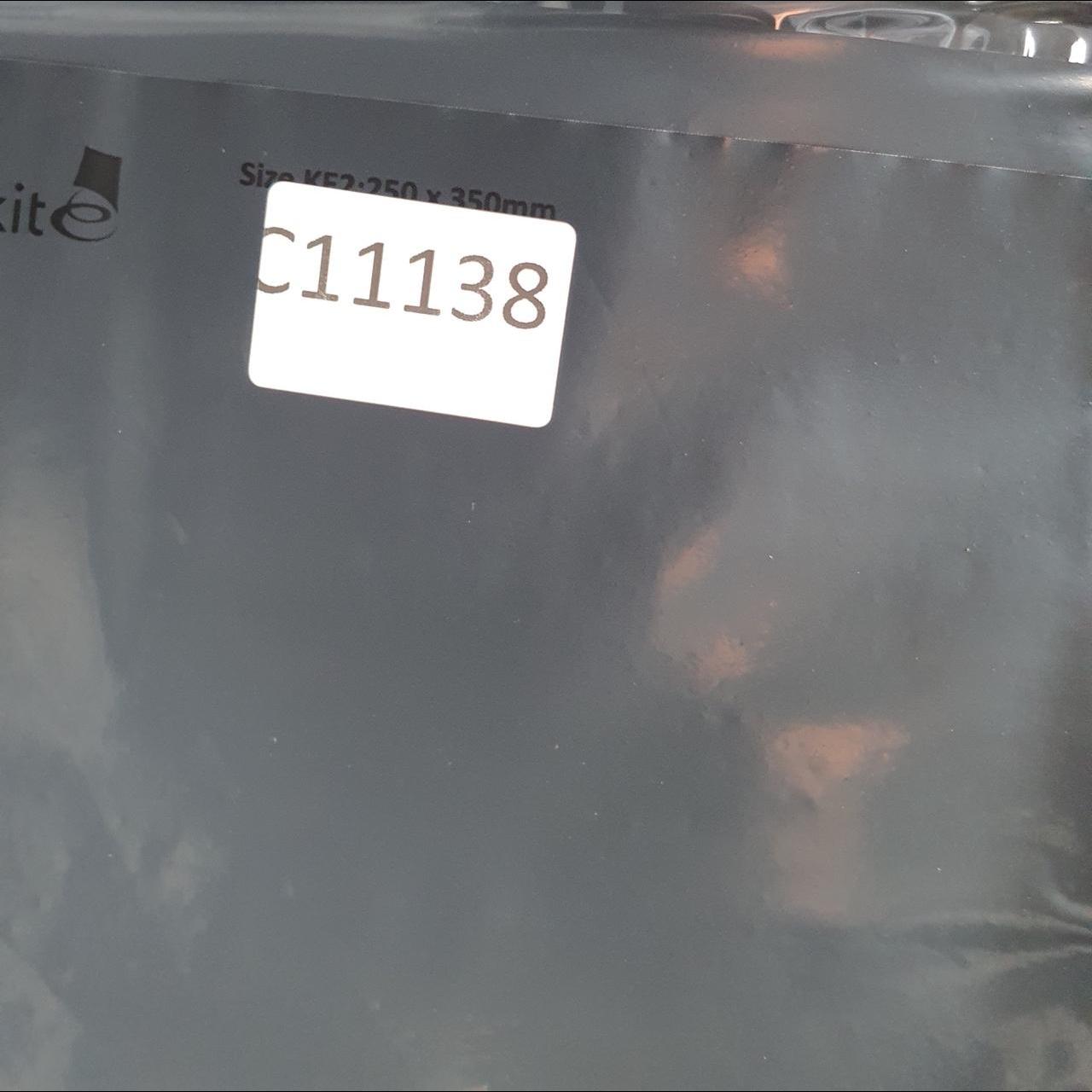 Vintage Disney Land Mickey Mouse T Shirt Men’s Medium Black Logo Graphic Cartoon