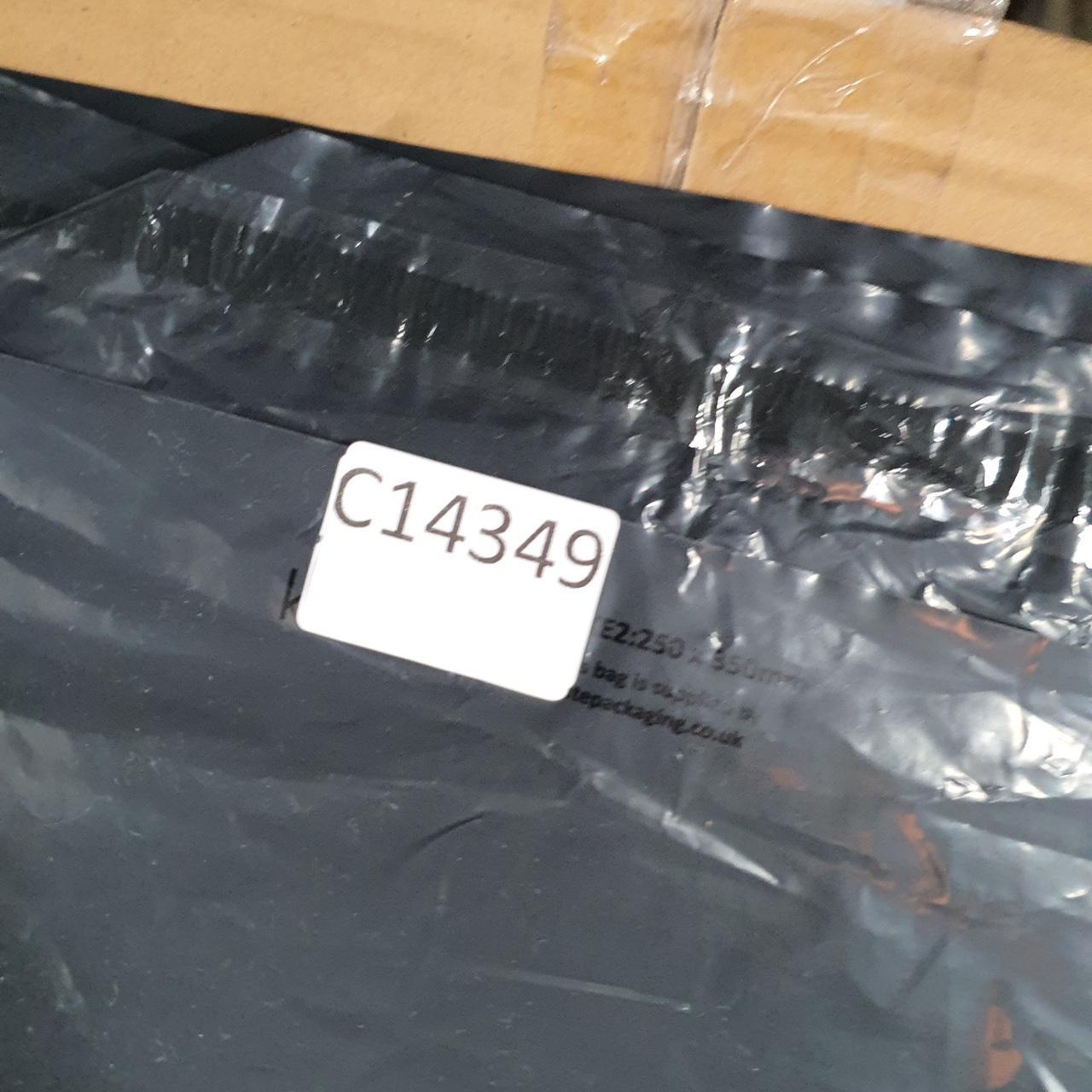 Vintage Champion Hoodie Men’s Medium Black USA Pullover Spellout Logo