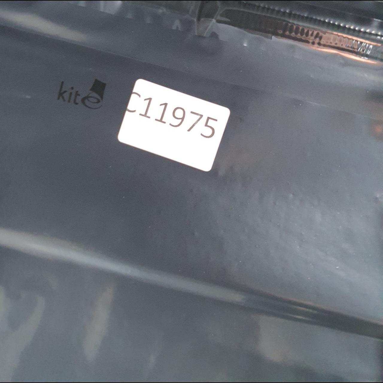 Vintage Adidas Spellout Golf T Shirt Men’s Medium White Three Stripes Logo