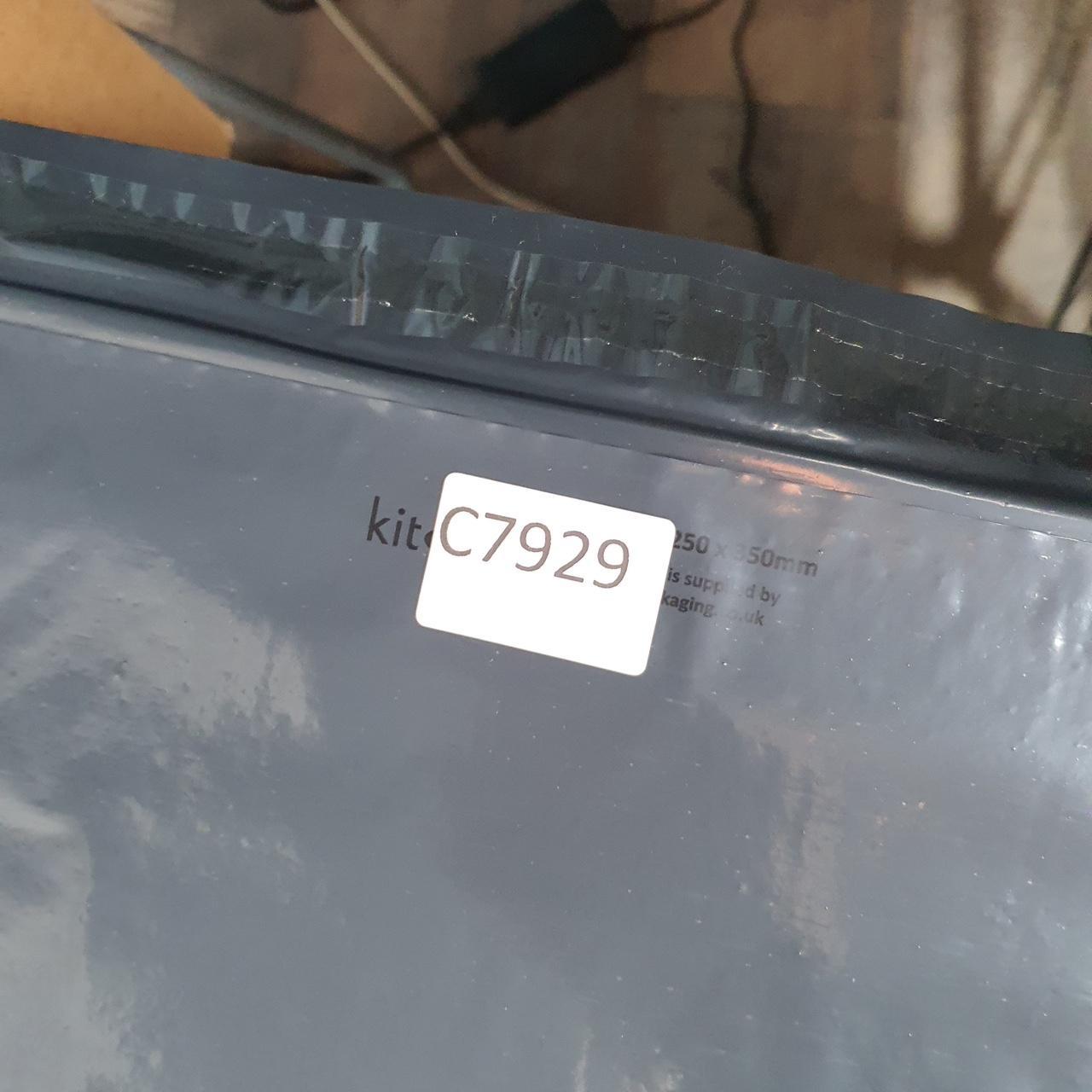 Vintage Nike Club T Shirt Men’s Medium Red Embroidered Swoosh Logo Athletic Big Fish Vintage