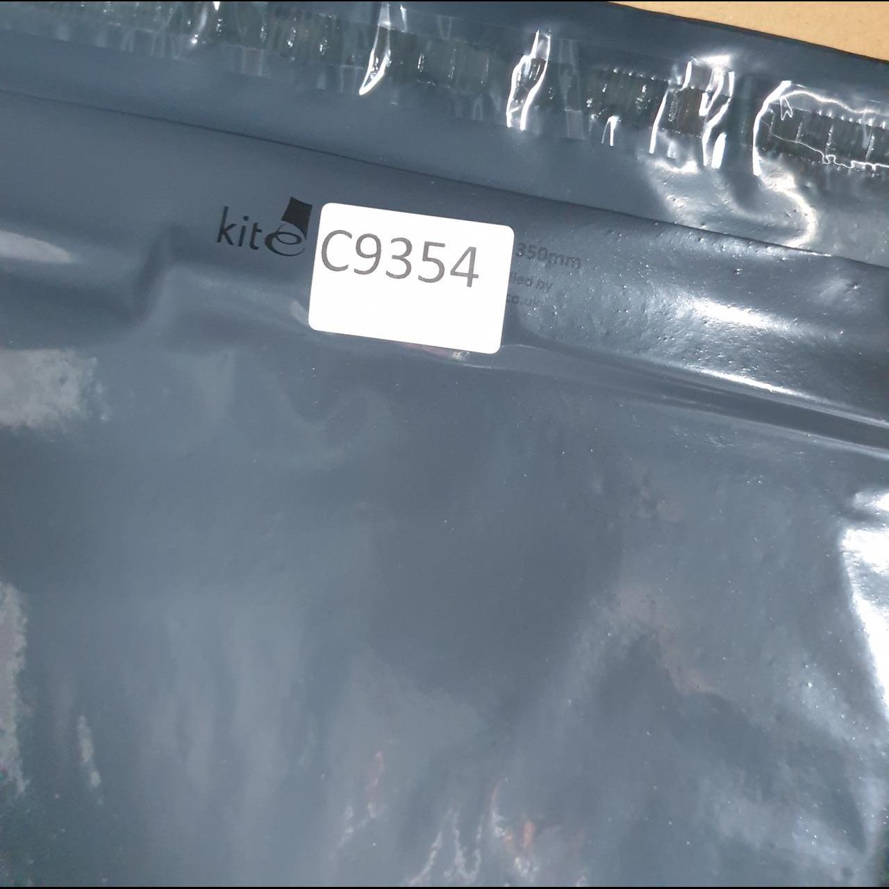 Vintage Carhartt Pocket T Shirt Men’s Medium Black Workwear Chore Utility Relaxed Fit C9354