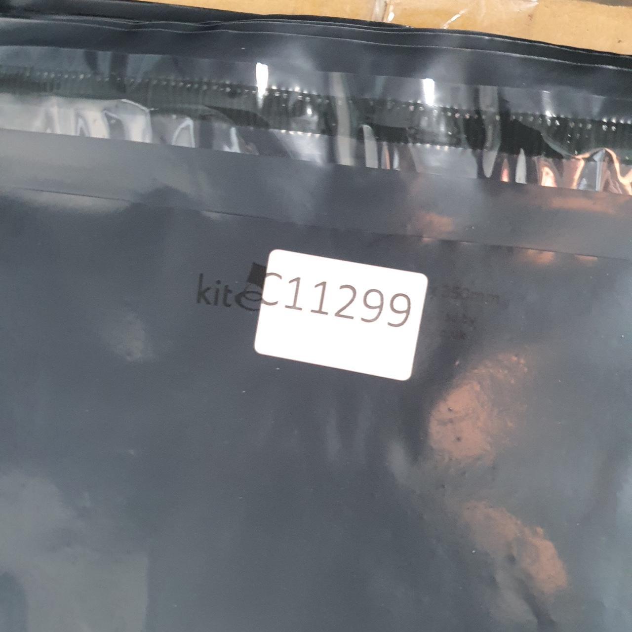 Vintage Adidas Spellout Tee T Shirt Womens XL White Three Stripes Logo Athletic