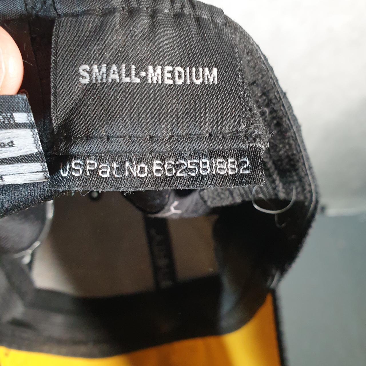 Vintage New Era NFL Reebok Pittsburgh Steeleers Small Cap Men’s USA Spellout Athletic C8538