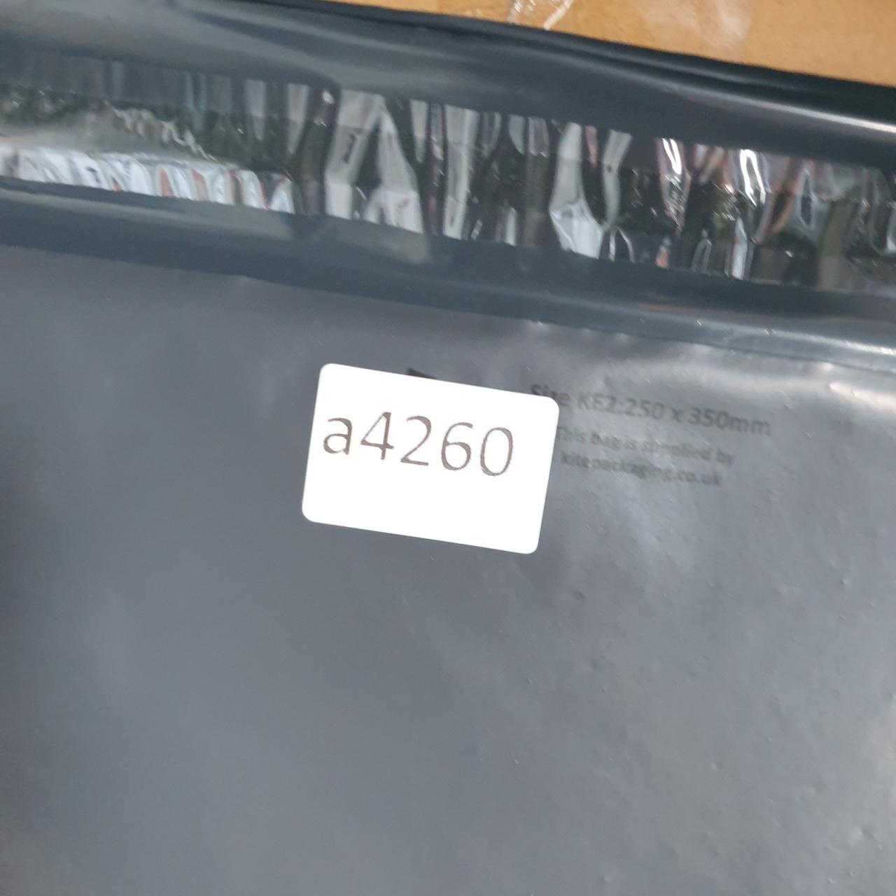 Vintage Ralph Lauren Polo Shorts Jorts Chino Cargo Men’s W34 White Baggy Cotton A4260