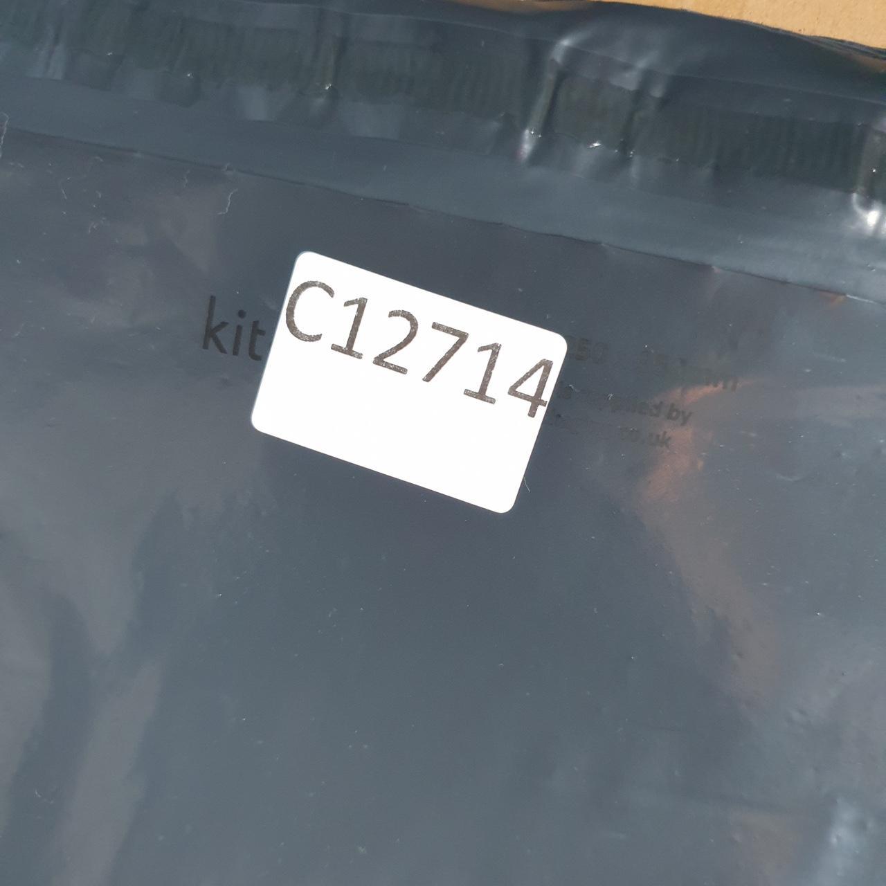 Vintage Adidas Trefoil T Shirt Men’s Medium Burgundy Red Spellout Logo Athletic