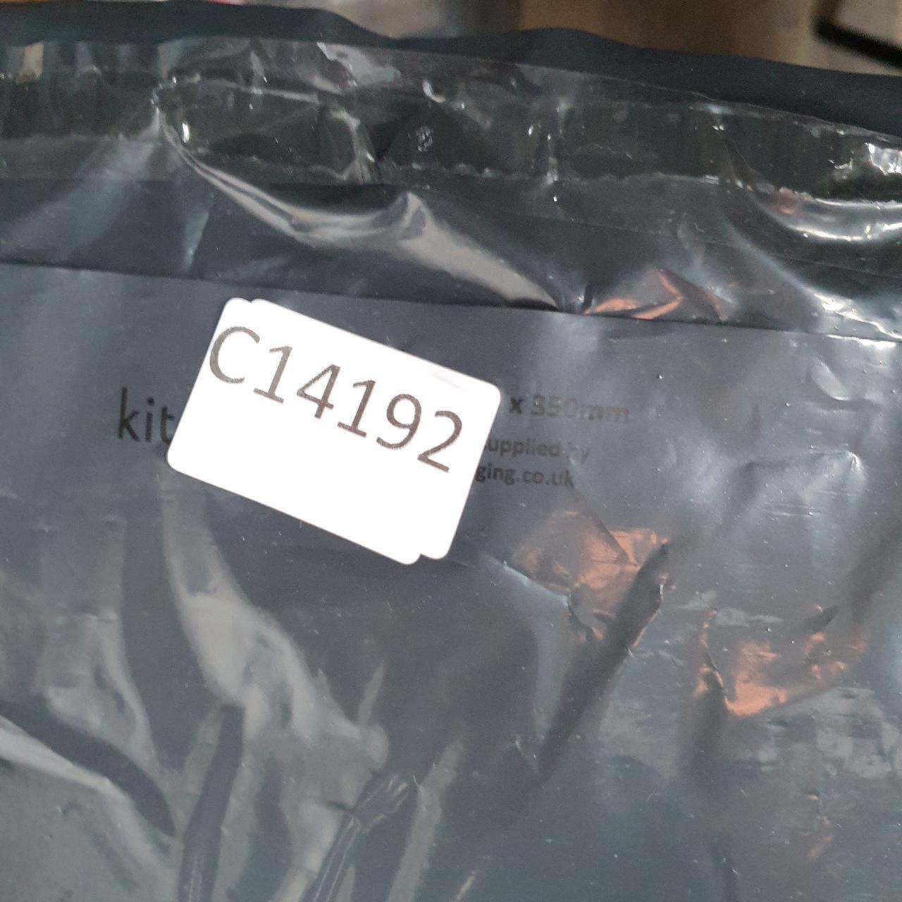 Vintage Champion Sweatshirt Men’s Medium Yellow USA Pullover Spellout Logo