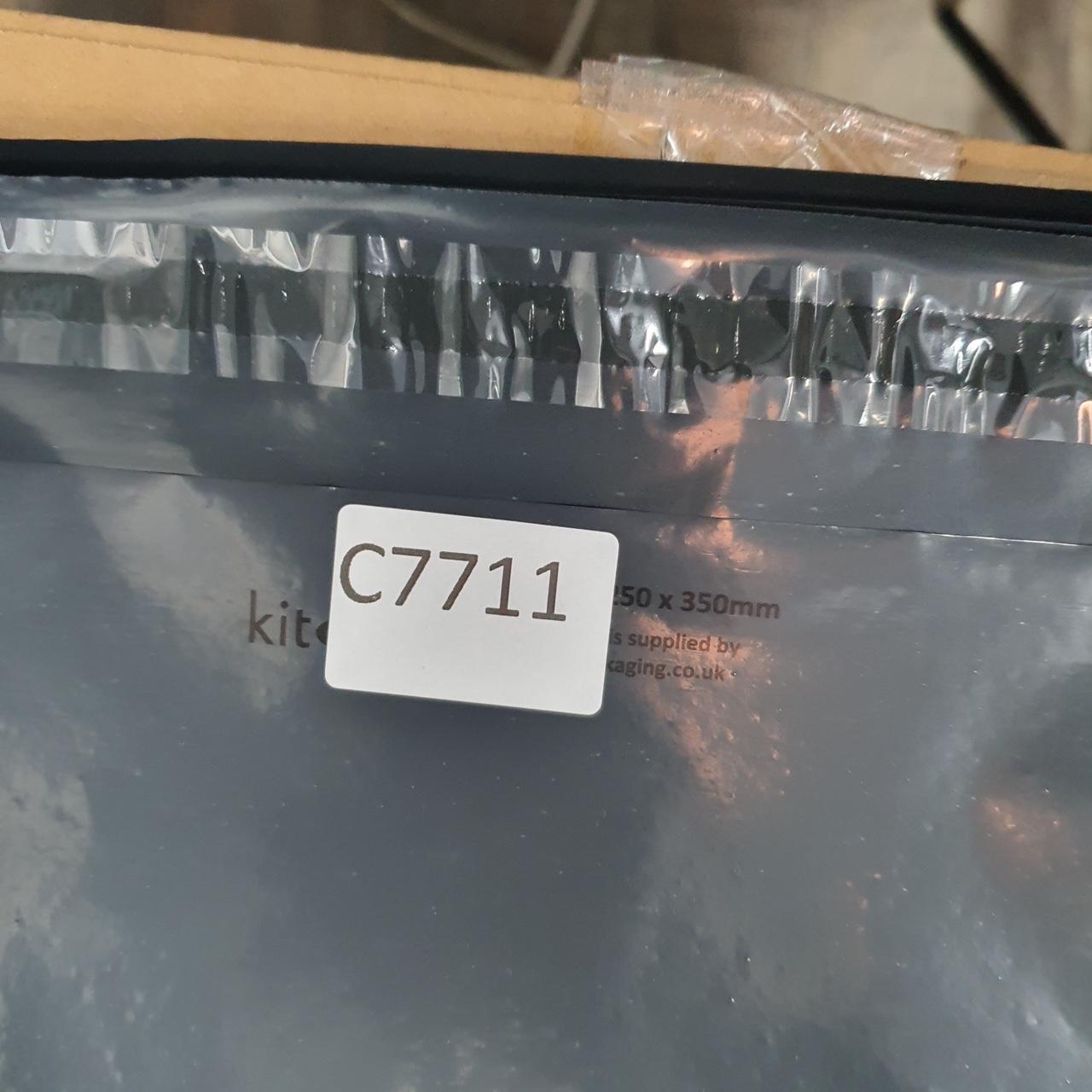 Vintage Ralph Lauren Button Down Shirt Men’s Medium Red Checkered Custom Fit Cotton Pony Big Fish Vintage