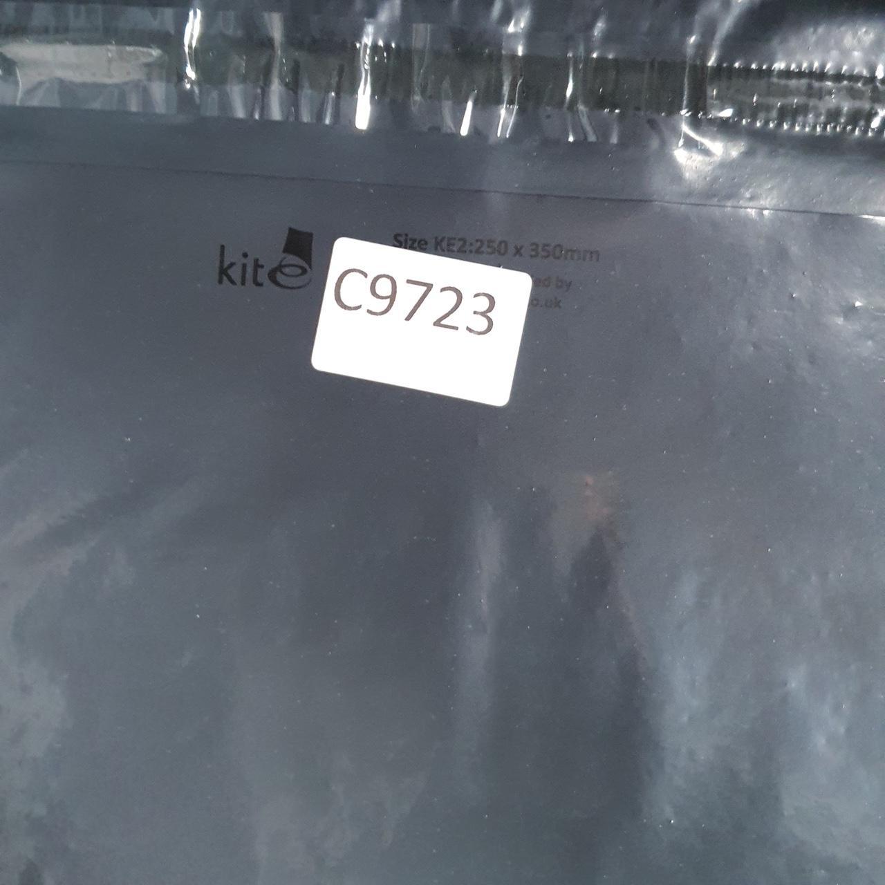 Vintage Adidas T Shirt Shirt Men’s Small Black Three Stripes Logo Athletic C9723