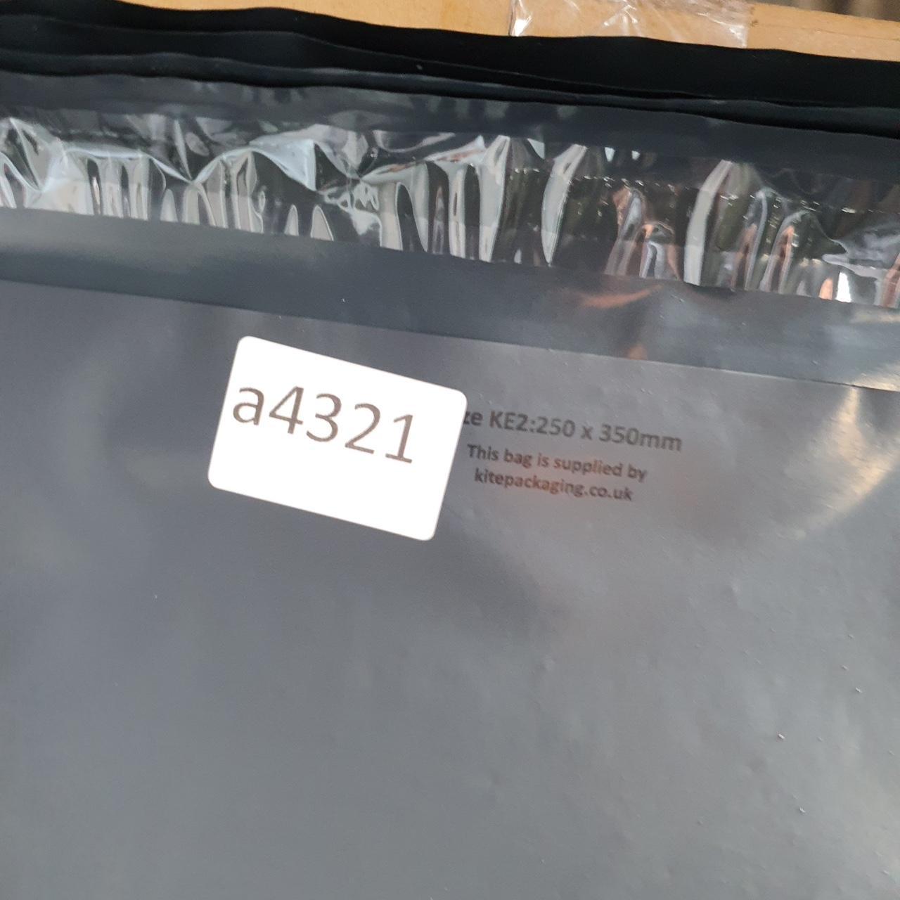 Vintage Dockers Chino Shorts Jorts Cargo Womens W34 Beige Baggy Cotton A4321