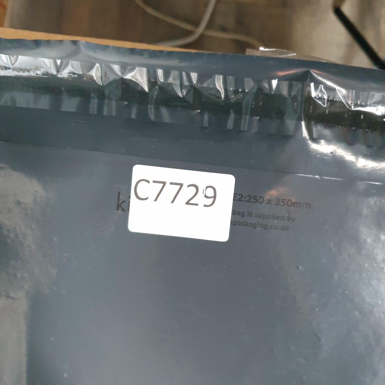 Vintage Ralph Lauren Button Down Shirt Men’s Large Black Striped Classic Fit Cotton Big Fish Vintage