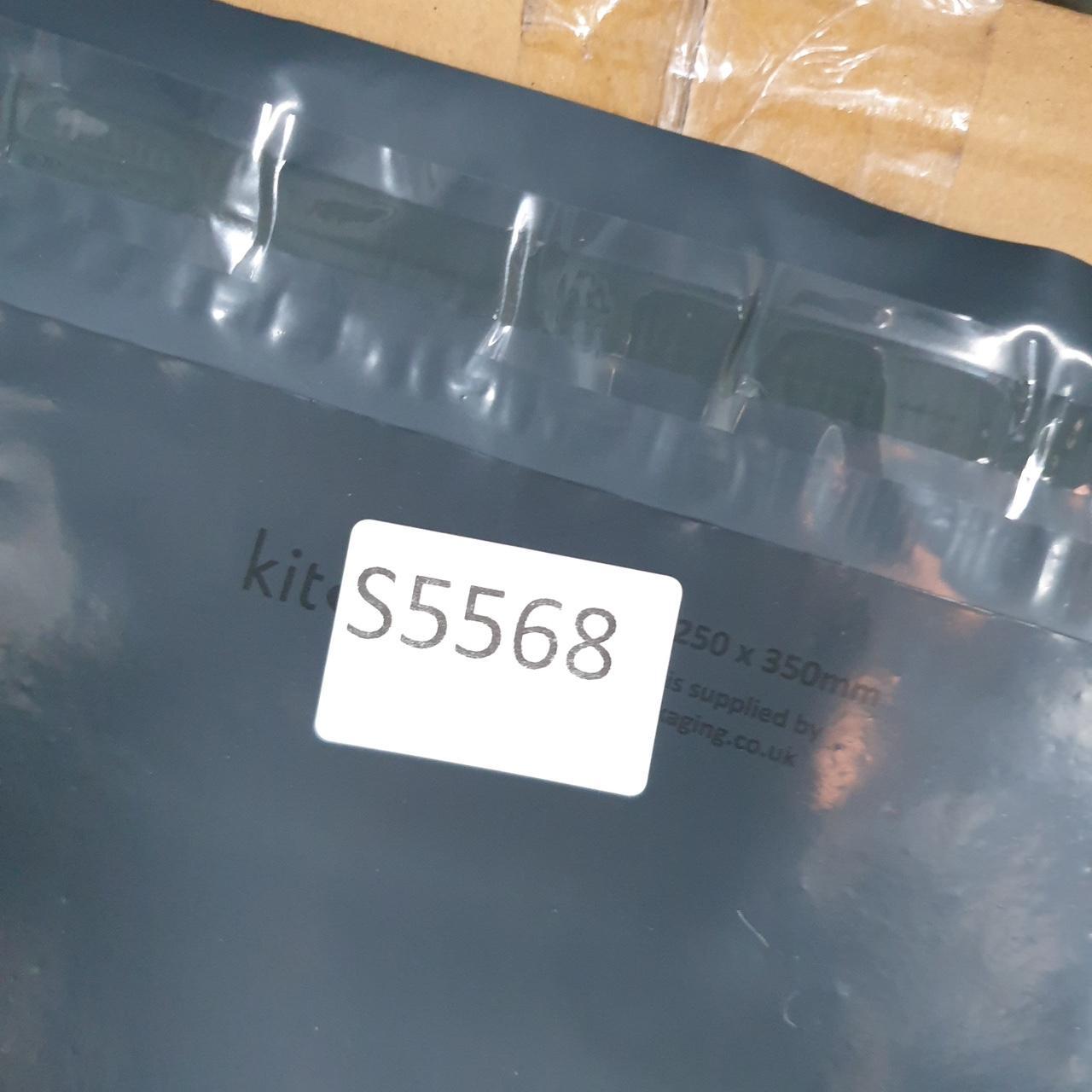 Vintage Levi’s Baggy Shorts Jorts Cargo Womens W31 White Relaxed Denim