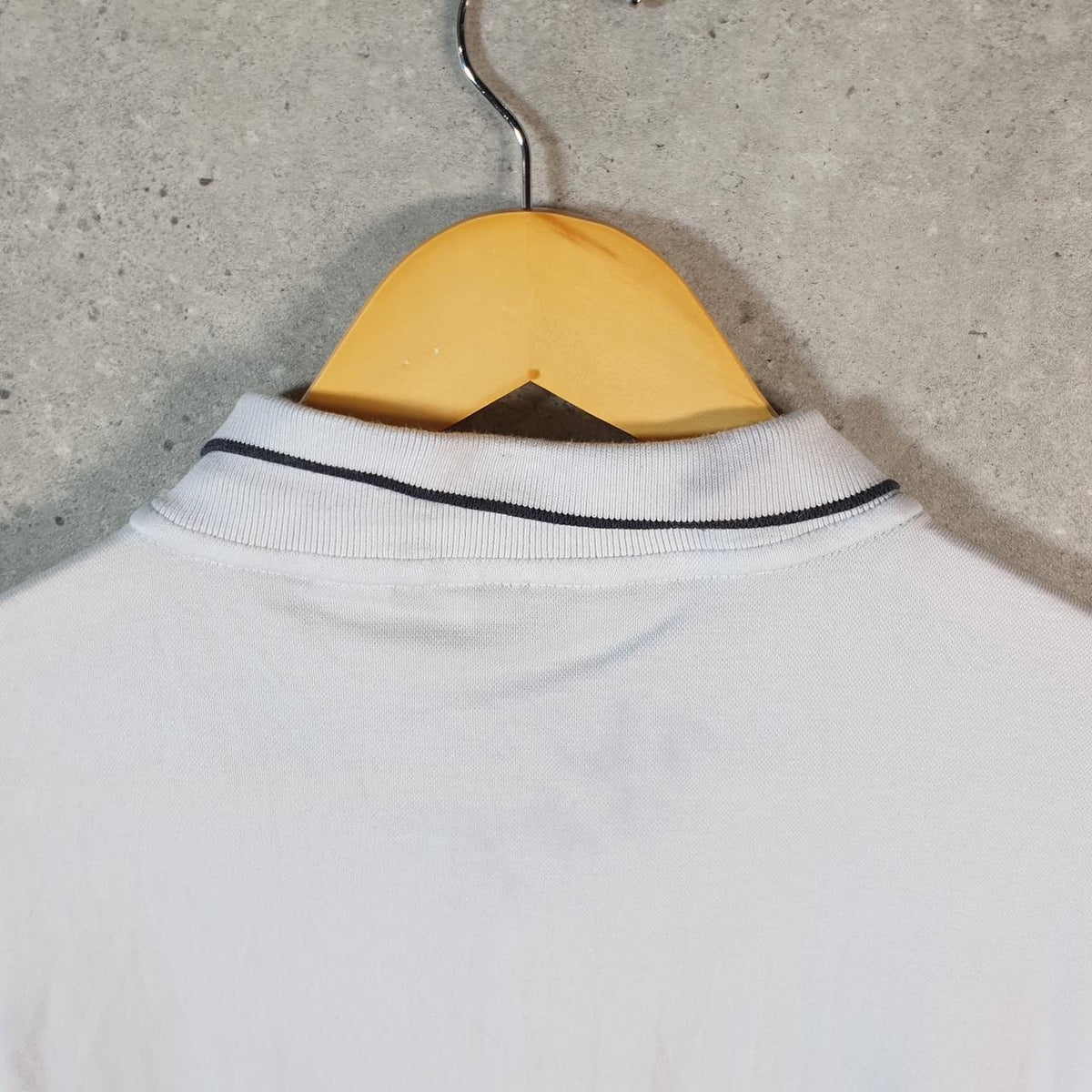 Vintage Calvin Klein Spellout Polo Shirt Men’s Medium White Casual Sports