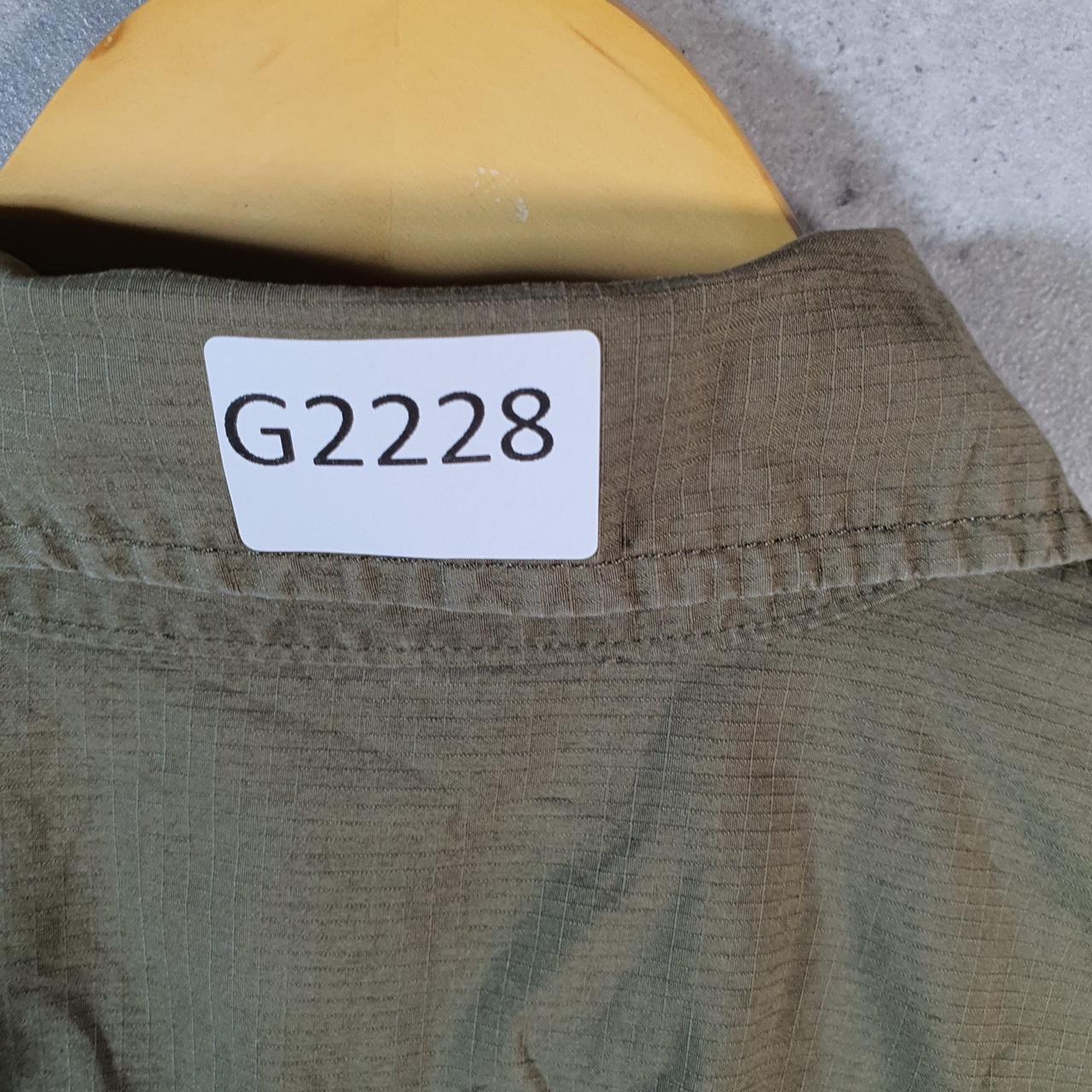 Vintage Carhartt Shirt Button Down Mens Small Khaki Green Short Sleeve Chore Utility Relaxed