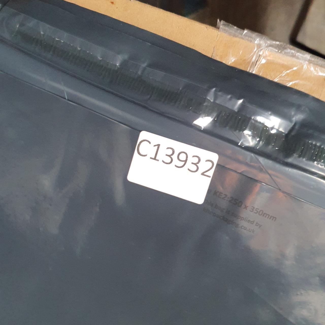 Vintage Lacoste Sweatshirt Men’s Small Black Pullover Logo Y2K Jumper Logo Casual