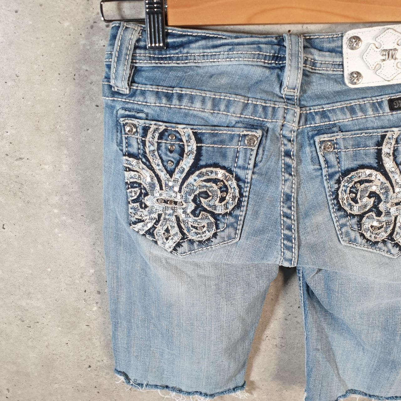 Vintage Miss Me Baggy Y2K Hip Hop Jeans Shorts Jorts Womens W24 Blue Denim Low Rise