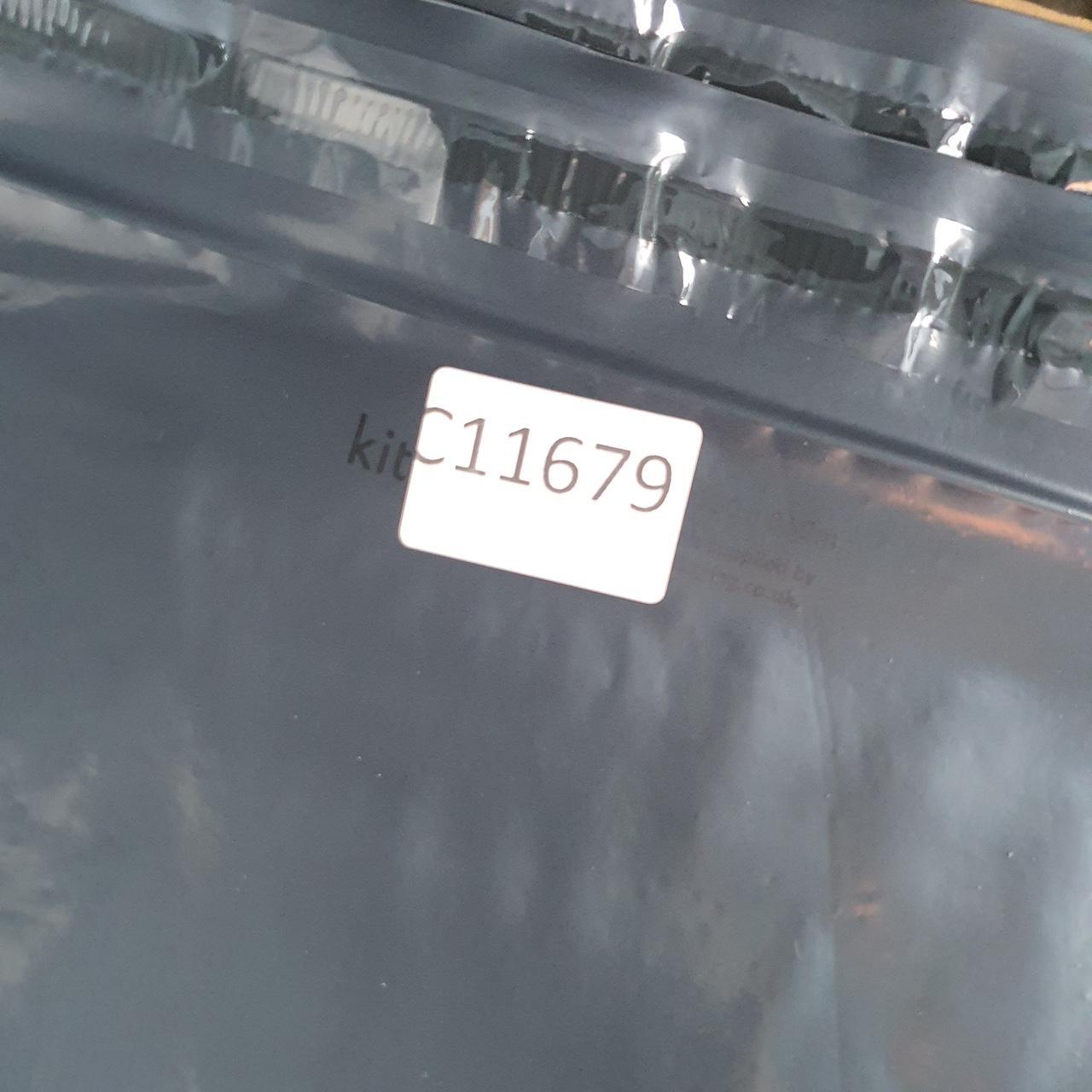 Vintage Nike Dri Fit Planet Area 72 T Shirt Mens Medium Grey Printed Logo Swoosh Athletic