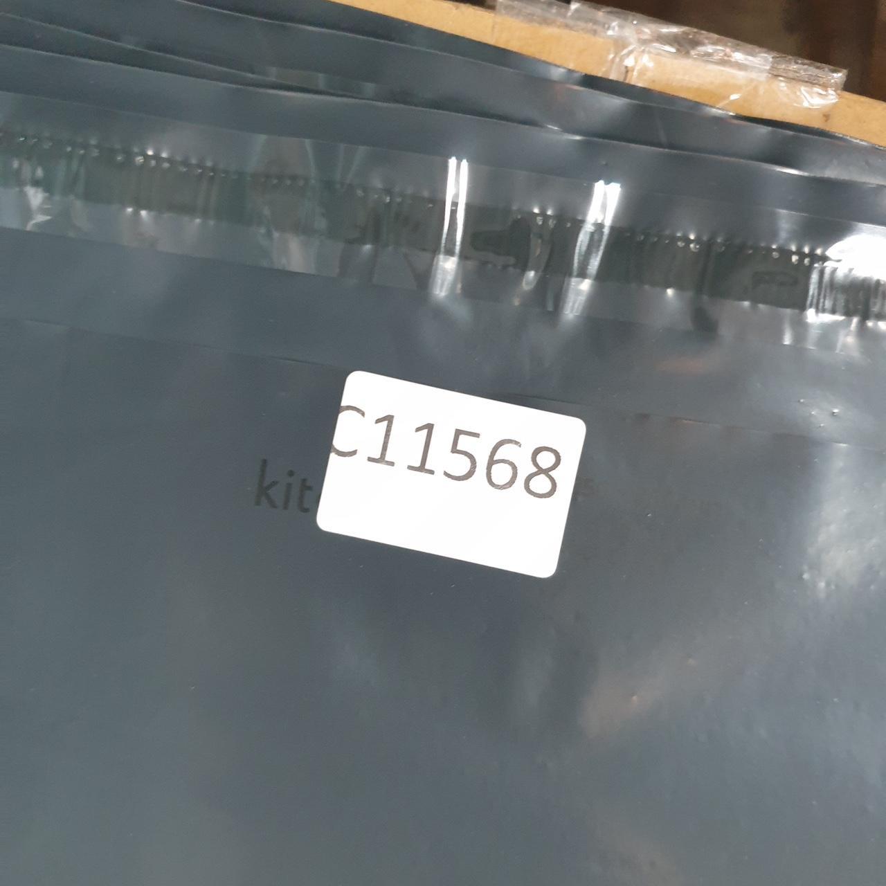 Vintage Tommy Hilfiger T Shirt Men’s Large Navy Blue Stretch Fit Embroidered Logo