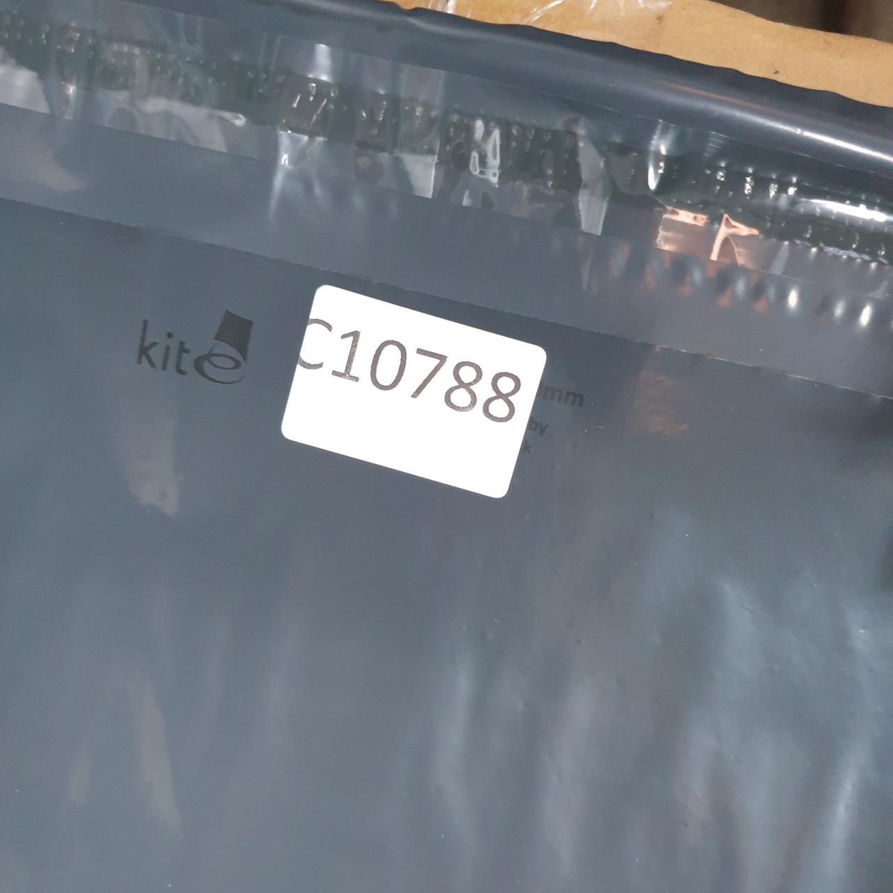 Vintage Disney Land Keep Growing T Shirt Womens 3XL White Logo Graphic Cartoon